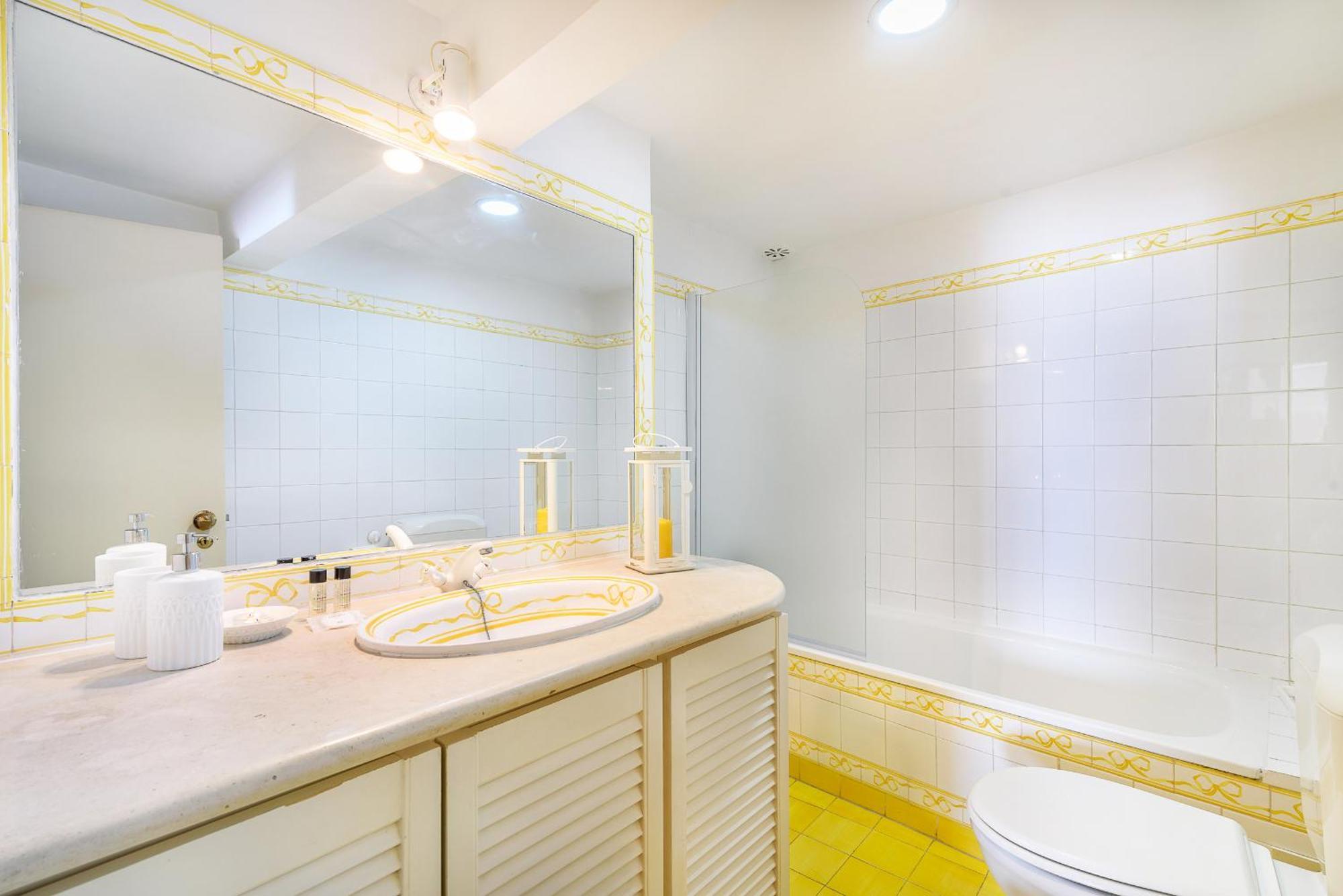 דירות ליסבון Beguest Cozy Flat Sant 'Ana מראה חיצוני תמונה